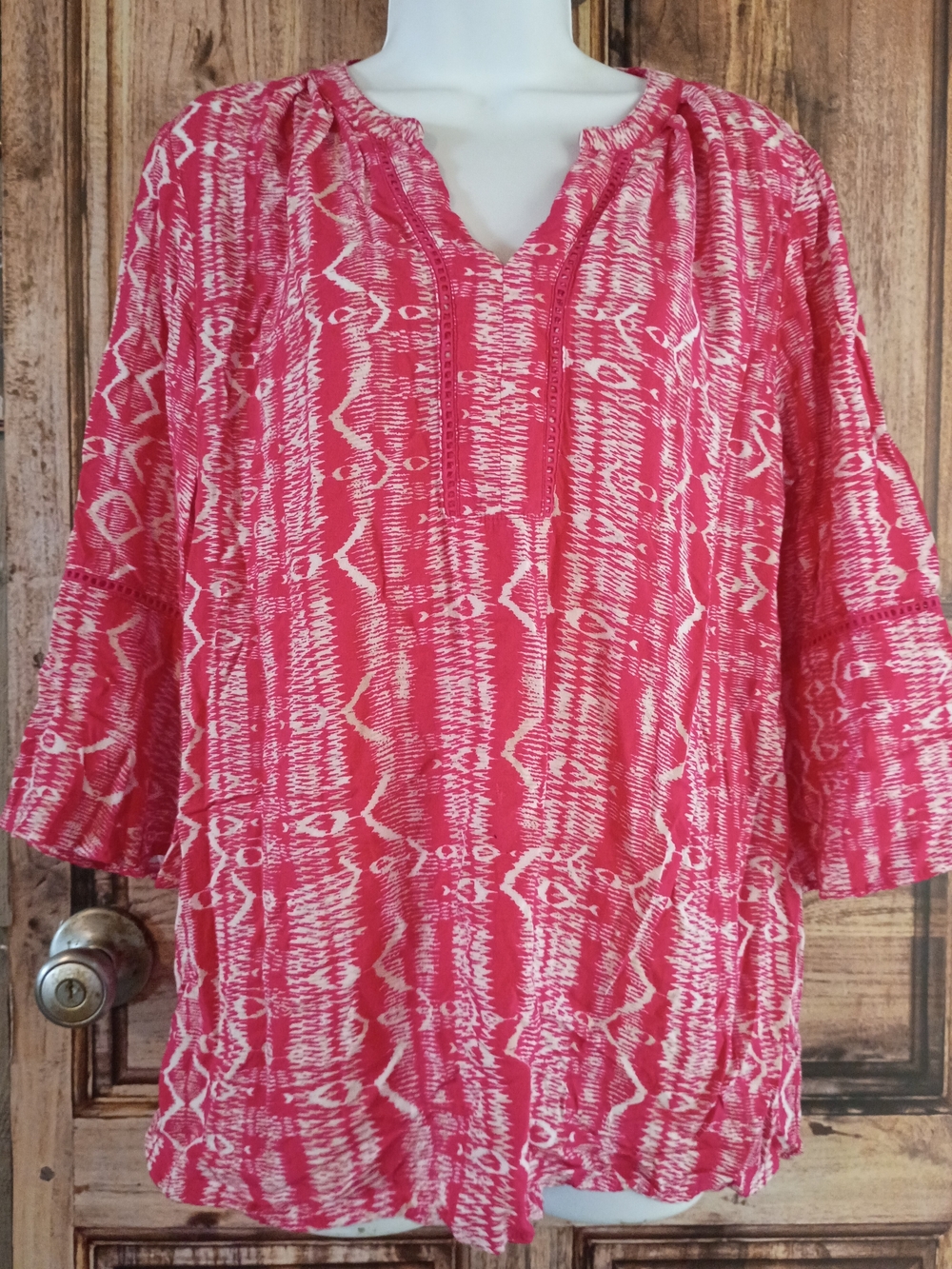 Gloria Vanderbilt Pink and White Printed Peasant Blouse